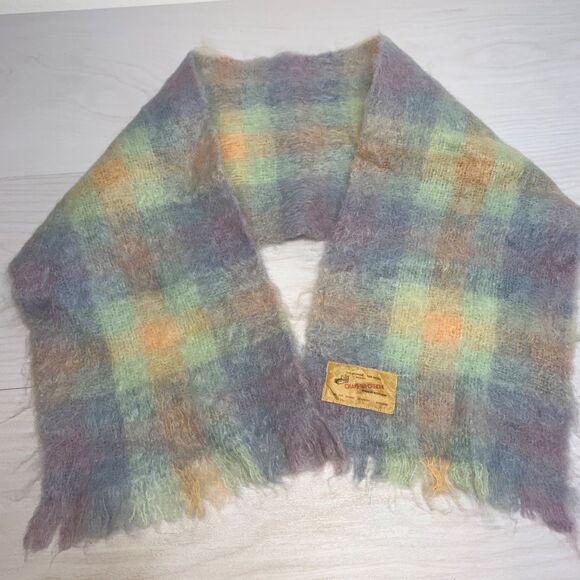 Craig-Na-Creidhe Mohair Wool Made in Scotland 42” X 8.5” Large Plaid Scarf - Picture 1 of 6